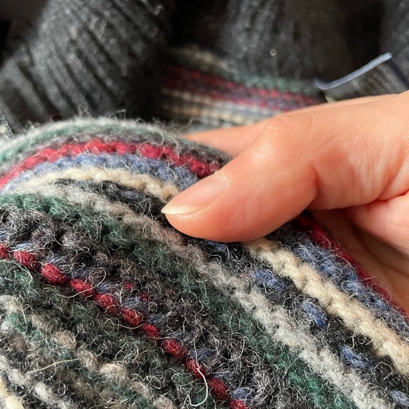 Unique!! Oversized GAP wool mix crop long sleeve pullover sweater high n… - Picture 5 of 9